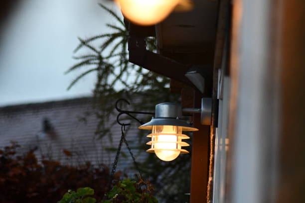Decoração sustentável de jardins com iluminação solar